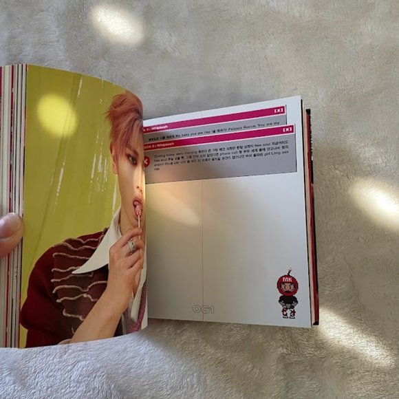 NCT 127 Cherry Bomb KPop Album w/ Photo Book, Photo Card, CD - Picture 5 of 7